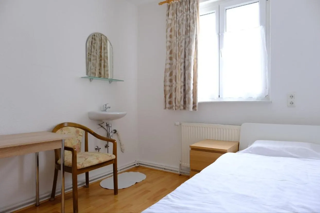 Euromamhaus - Korean B&B Frankfurt am Main