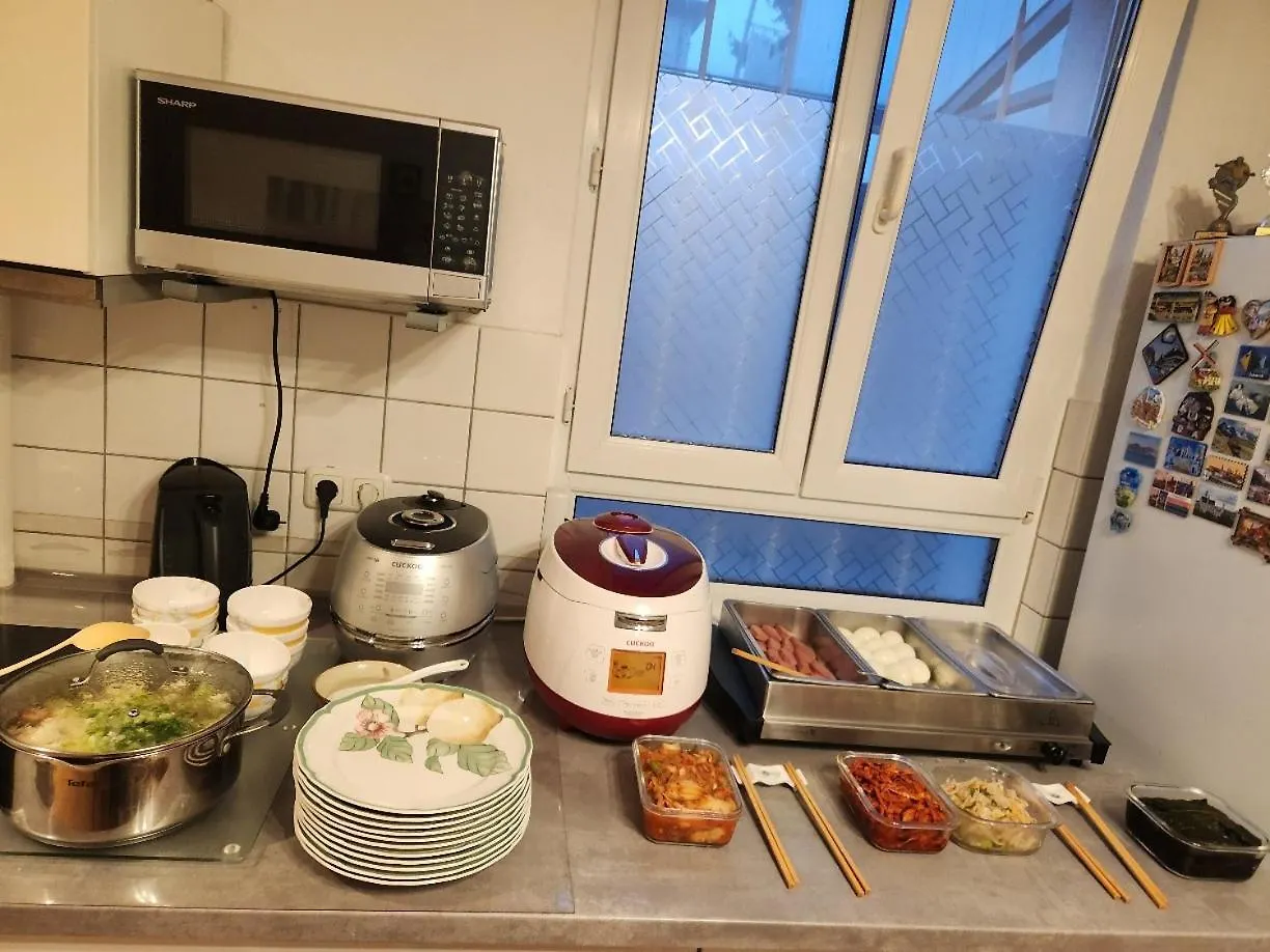 Euromamhaus - Korean B&B Frankfurt am Main Guest house