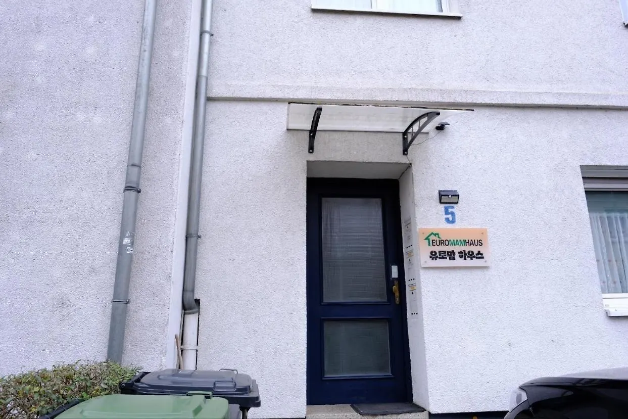 Euromamhaus - Korean B&B Frankfurt am Main Germany